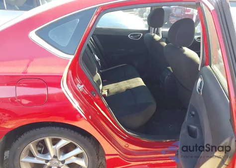 2015 Nissan Sentra Sr z USA, uszkodzony, nr VIN 3N1AB7AP5FY327157